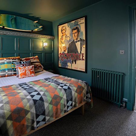 Paramount Apartments Ilfracombe, Arty Seaside Holiday Apartments מראה חיצוני תמונה