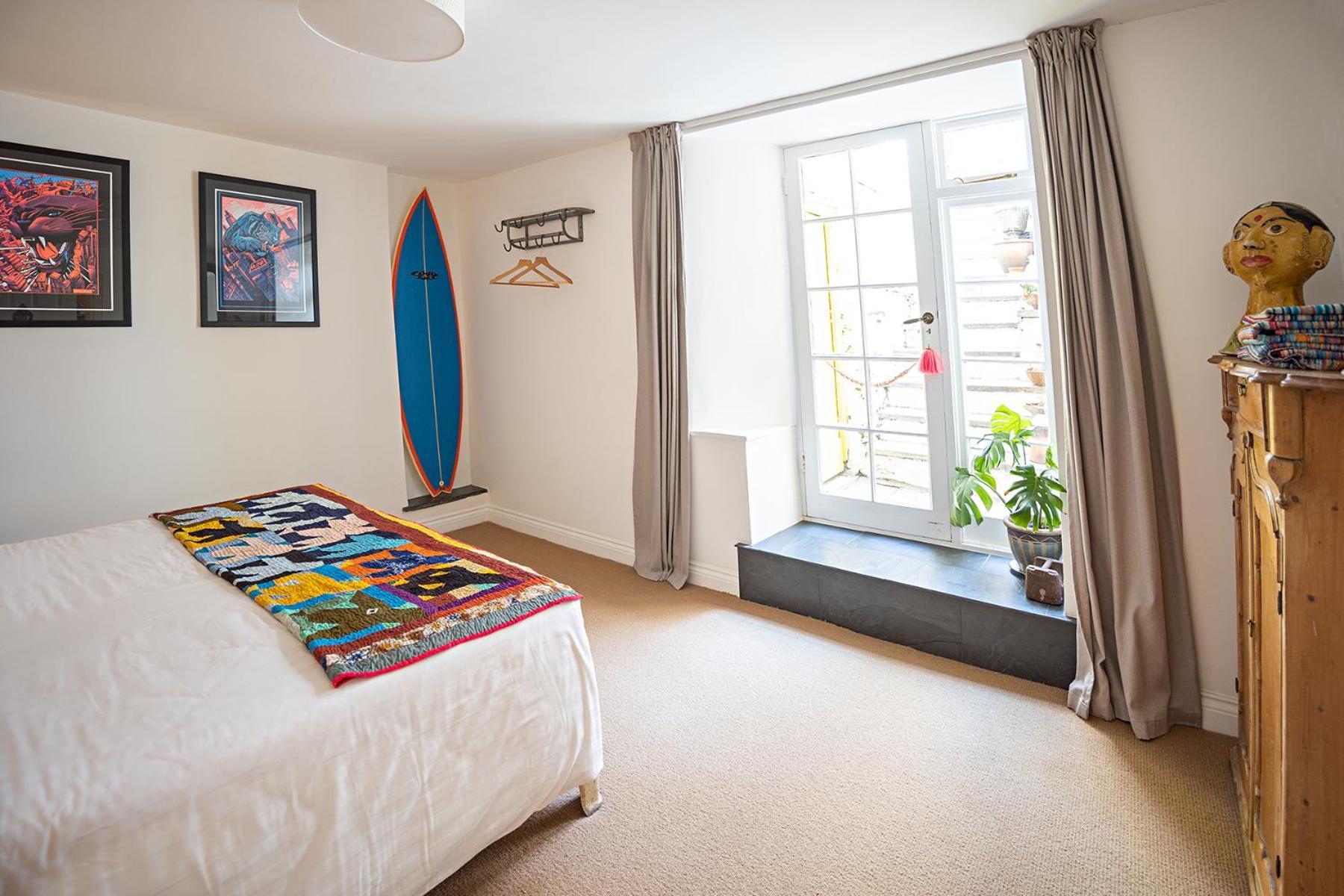 Paramount Apartments Ilfracombe, Arty Seaside Holiday Apartments חדר תמונה
