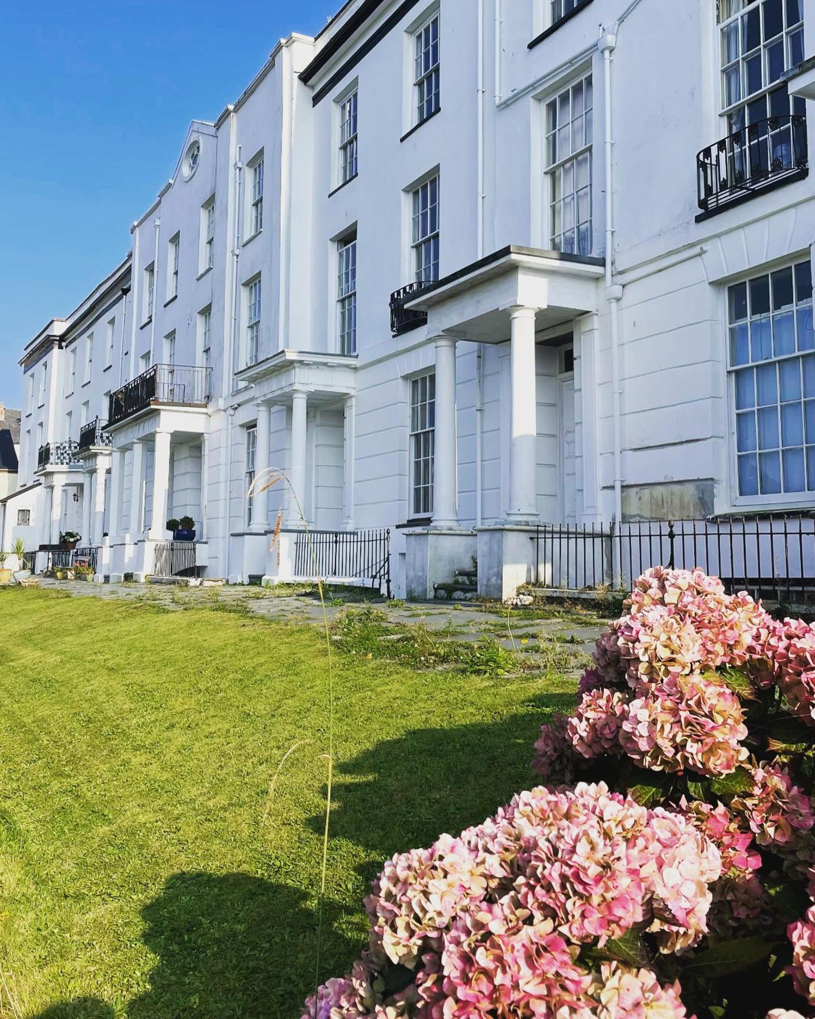 Paramount Apartments Ilfracombe, Arty Seaside Holiday Apartments מראה חיצוני תמונה